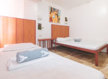 Stay Malate Hostel by RedDoorz