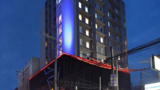 red-planet-cubao-aurora-boulevard