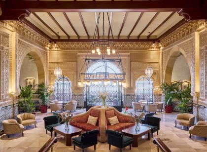 Alhambra Palace Hotel