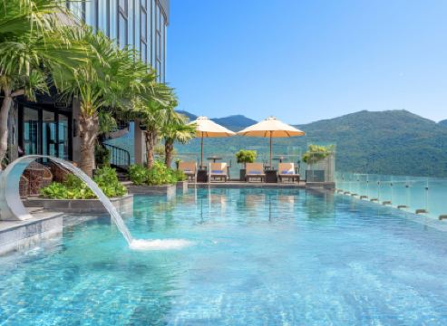 Peninsula Hotel Danang