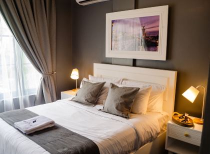 Hotel Bijoux