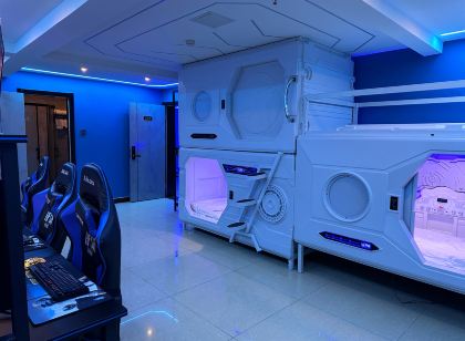 SKR電競飯店(涿州文化廣場宜家旺廣場店)