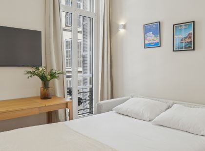 Rivages du Vieux Port Saint Ferreol