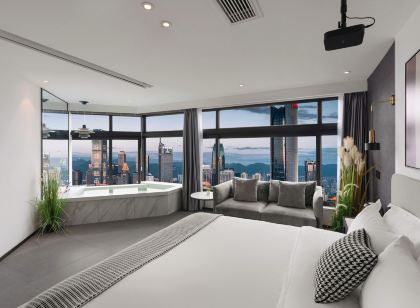 Chongqing Mountain City Homestay