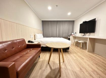 耀西文旅 - 台南車站館