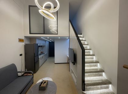 Qingsong Loft Hotel (Jiangxi Science and Technology University)