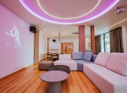 Ipoh 55 Private Pool by Verve (26 pax)