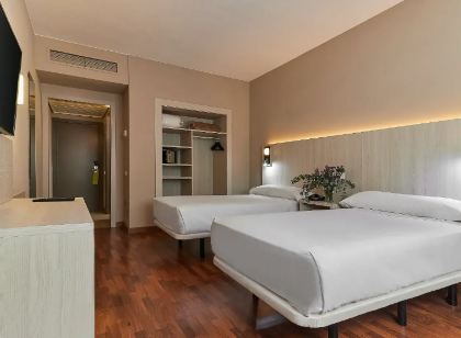 B&B HOTEL Zaragoza Royal