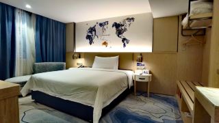 kade-international-hotel-shijie-flagship-store