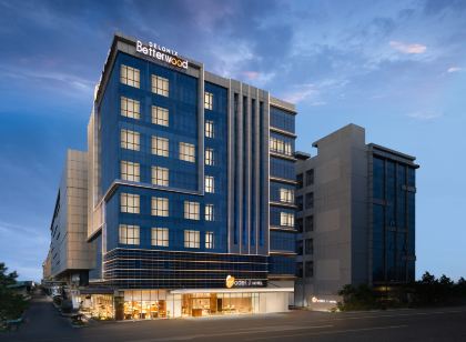 Model J Hotel Jakarta Soekarno - Hatta Airport