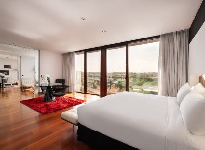 Hilton Madrid Airport