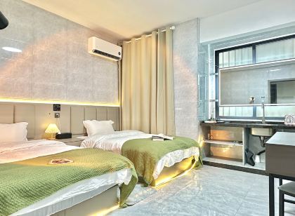 Boyar Homestay 【Wuyue Plaza】