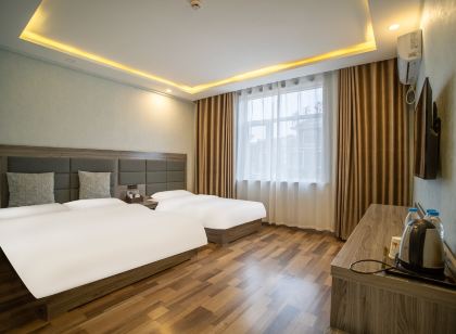 Qicai Danxia Apricot Hotel
