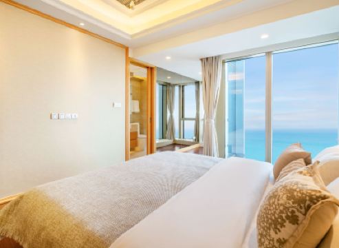Yuehe Seaview Art Hotel (Dalian Donggang Venice Water City)
