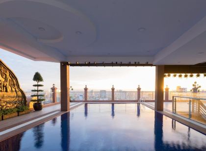 Queen Mansion Apartment & Hotel