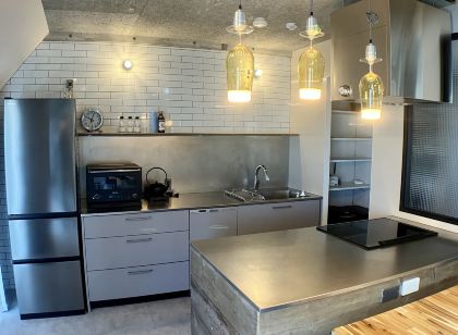 Near Namba(5mins by train)/Free WiFi/408