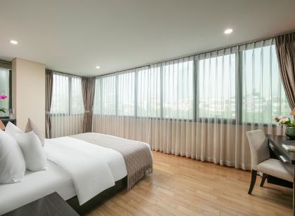 HB Serviced Apartment - 121B Quan Hoa