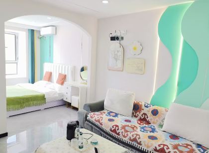 Jingyue Homestay (Baiqiuen Hospital North Gate)