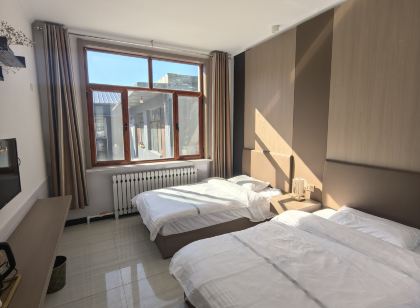 Ulan Butong Leqi Hotel
