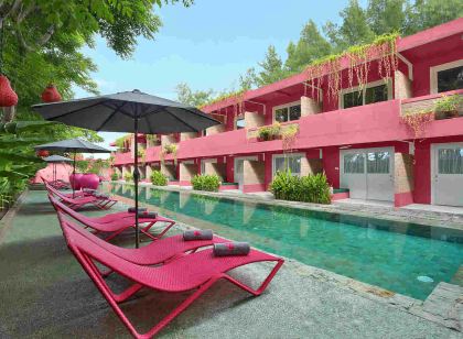 PinkCoco Gili Trawangan - Constant Surprises & for Cool Adults Only