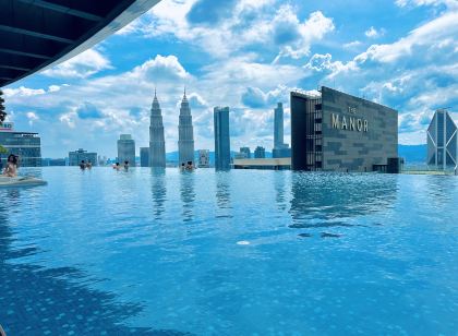 Eaton Residences KLCC by Luna
