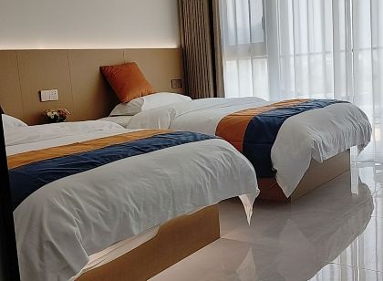 Yangshuo Jinxiangyuan Homestay (Yulong River Scenic Area)