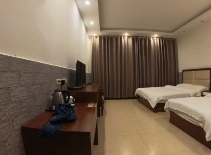 Pingle Xingfu Hotel