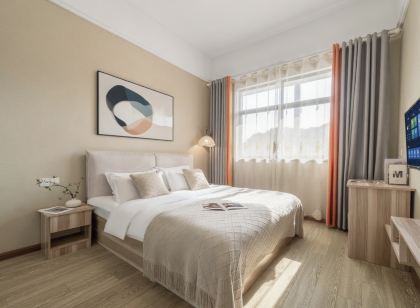 Yinlu Time Hotel (Nanjing Lukou Airport Store)