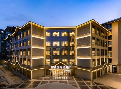 Lanou International Hotel (Shaoshan Scenic Area High-Speed Railway Station)