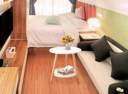 Xingyue Hotel (Zhengzhou East High-Speed Rail Station)