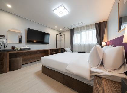 하운드 호텔 군산점