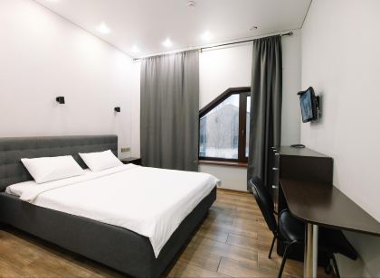 Tundra Hotel