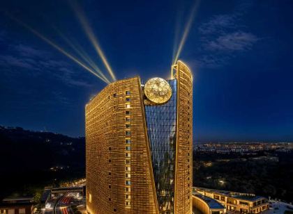 The 13 Palace