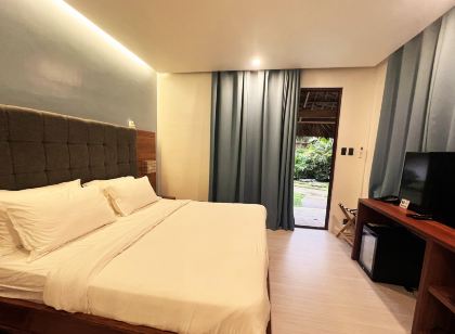 Beatriz Rafaela Resort