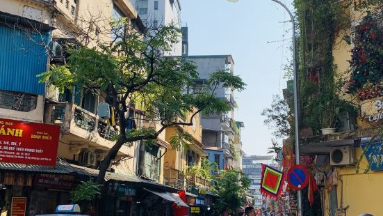 하노이 구시가(36거리)는 쌀국수, 바인미 등 다양한 