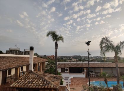 Villa Carlo Resort