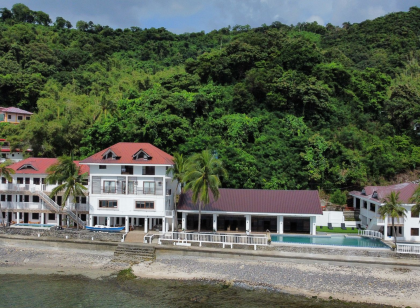 Salacia Beachfront Resort