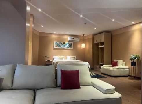 Wealth International Hotel (Ikeja Lagos Mohammed Airport Branch Three Meals and Transfer Service)