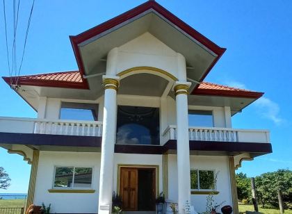 Seven Waves Beachfront la Union