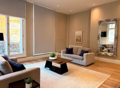 Signature Water Street Suite