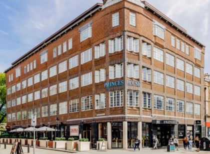 Brighton Apartment Near Lanes & Beach | Central