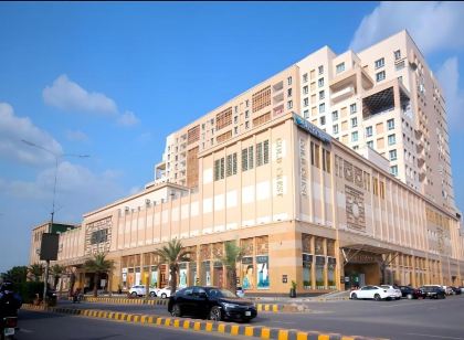 Mici hotel & apartments in Gold crest mall