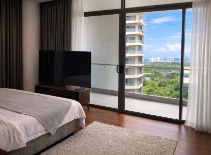 Tambuli Seaside Living 2 Bed Penthouse - Sea View
