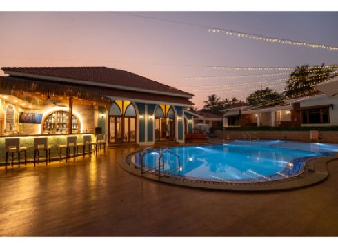 The Grand Leoney Resort