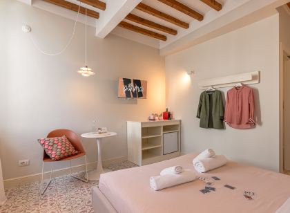GLAM PARMA