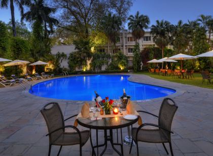 Hotel Clarks Varanasi Ltd
