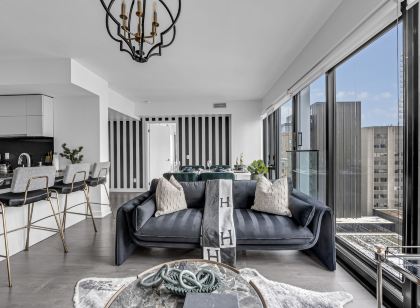 Bellair Yorkville