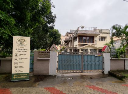 Luxury 3BHK NearAirport and Railway Ashoka Home