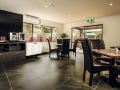 greenlane-suites