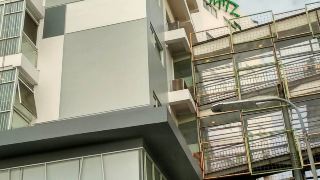 whiz-hotel-cikini-jakarta